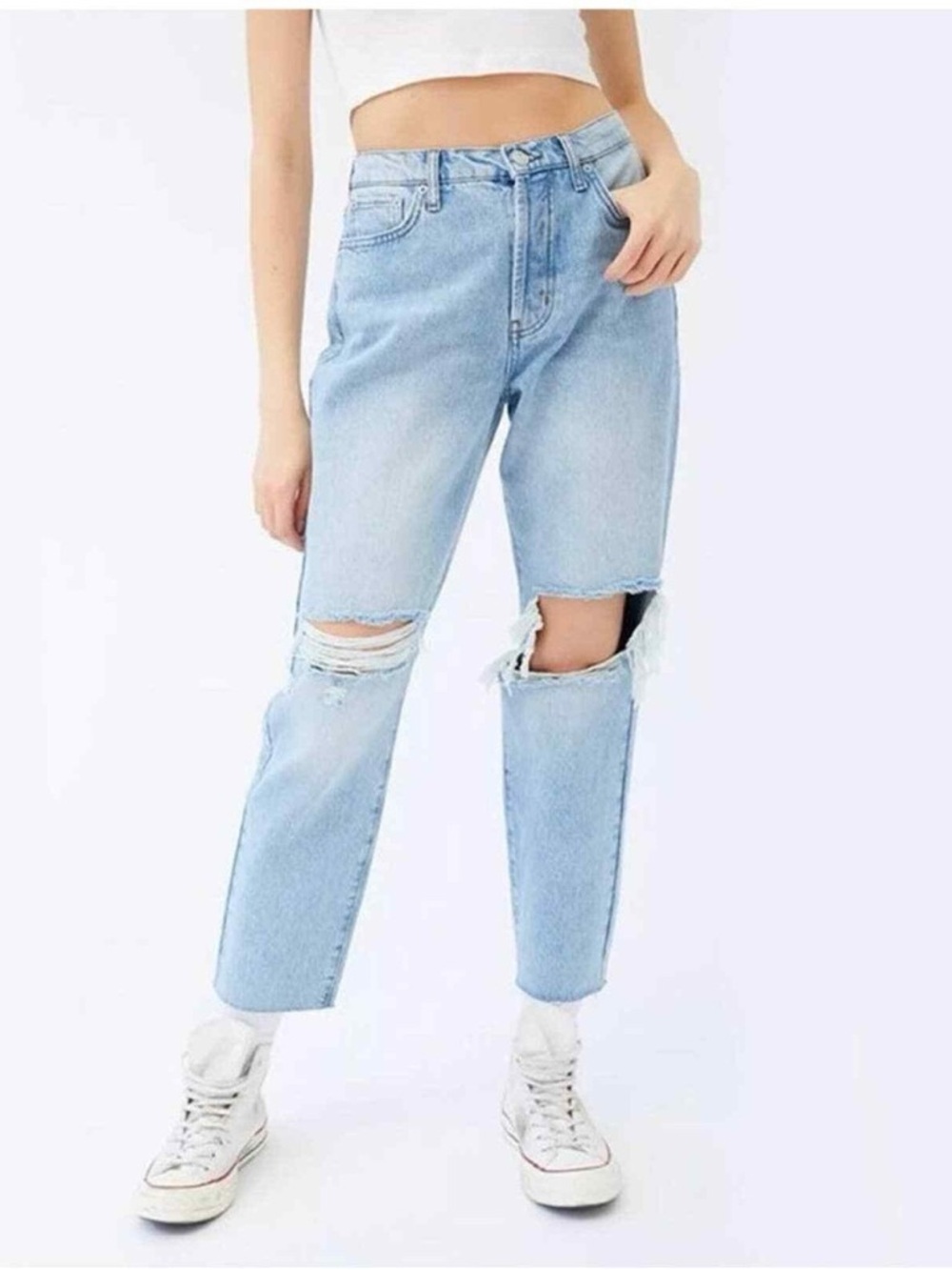 Urban Outfitters BDG Womens 27 Slim Straight Distressed 100% Cotton Mom Jeans